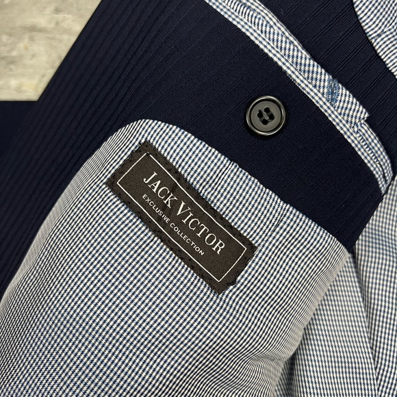 Jack Victor Solid Navy Blue on Navy Blue Pinstripe Suit 41R - Picture 8 of 12
